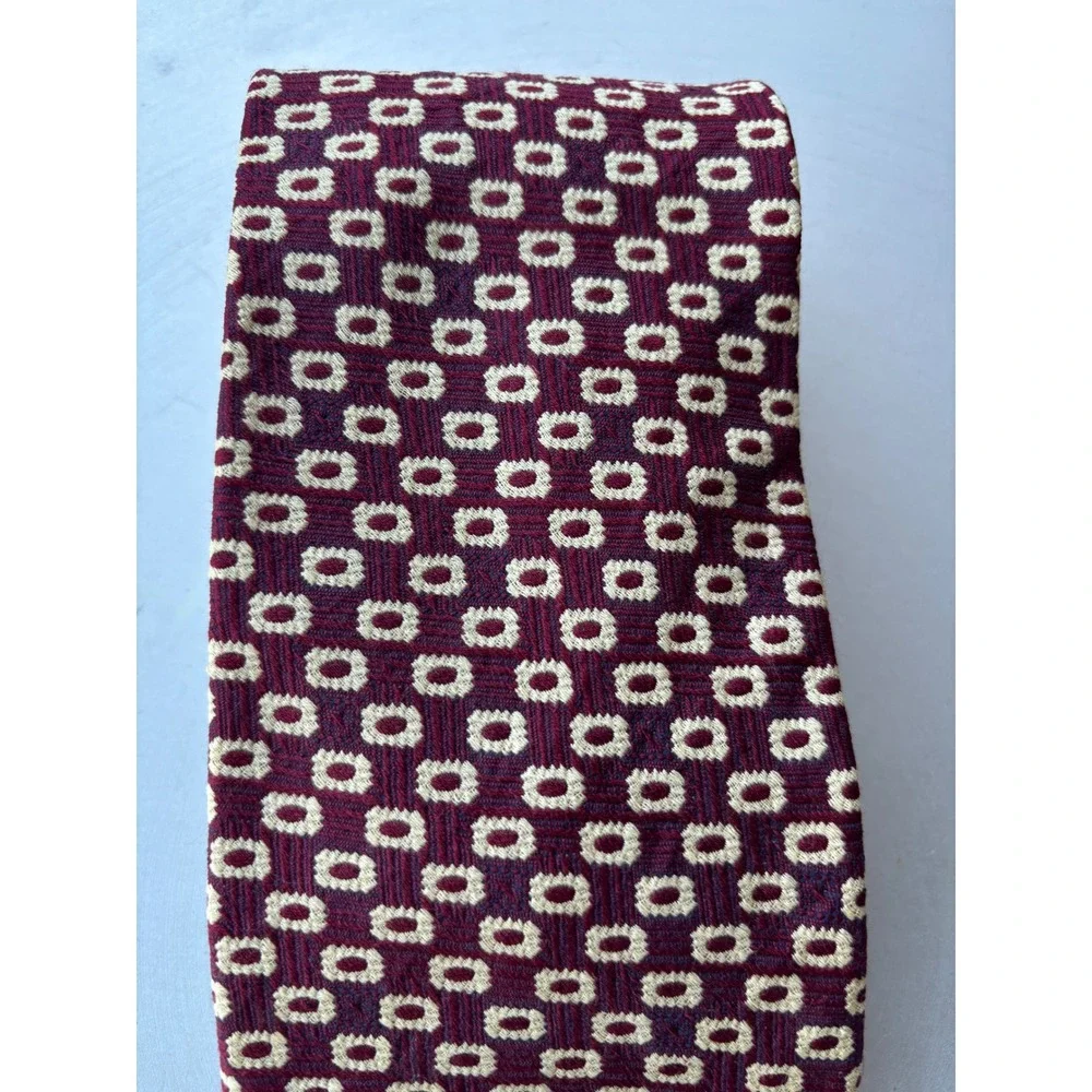 Meeting Street Burgundy Cream Geometric Medallion 100% Silk Tie Made in USA